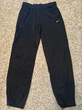 Nike Black and Gray Therma-FIT Striped Athletic Top